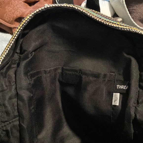 Unisex Backpack by Thread Heads Brand. NWT! - Picture 5 of 16